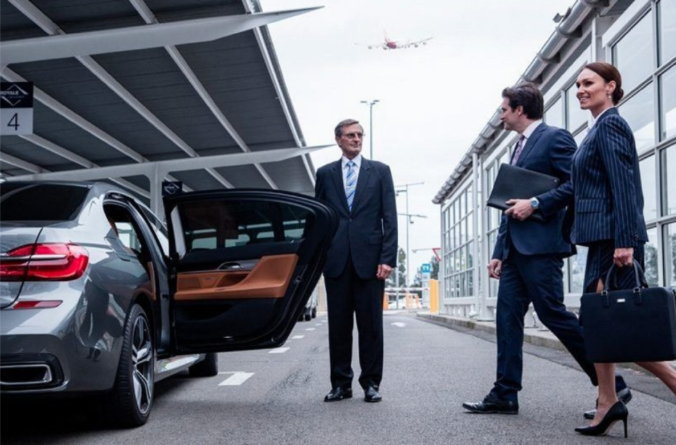 Car lift Abu Dhabi to Dubai